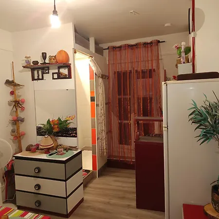 A Nation 11e Arrondissement Apartment *