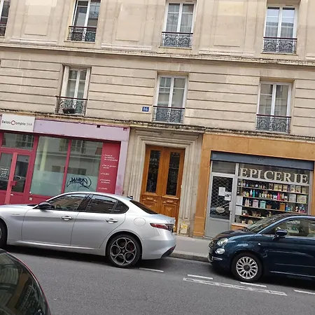A Nation 11e Arrondissement * Paris