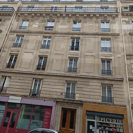 A Nation 11e Arrondissement Apartment